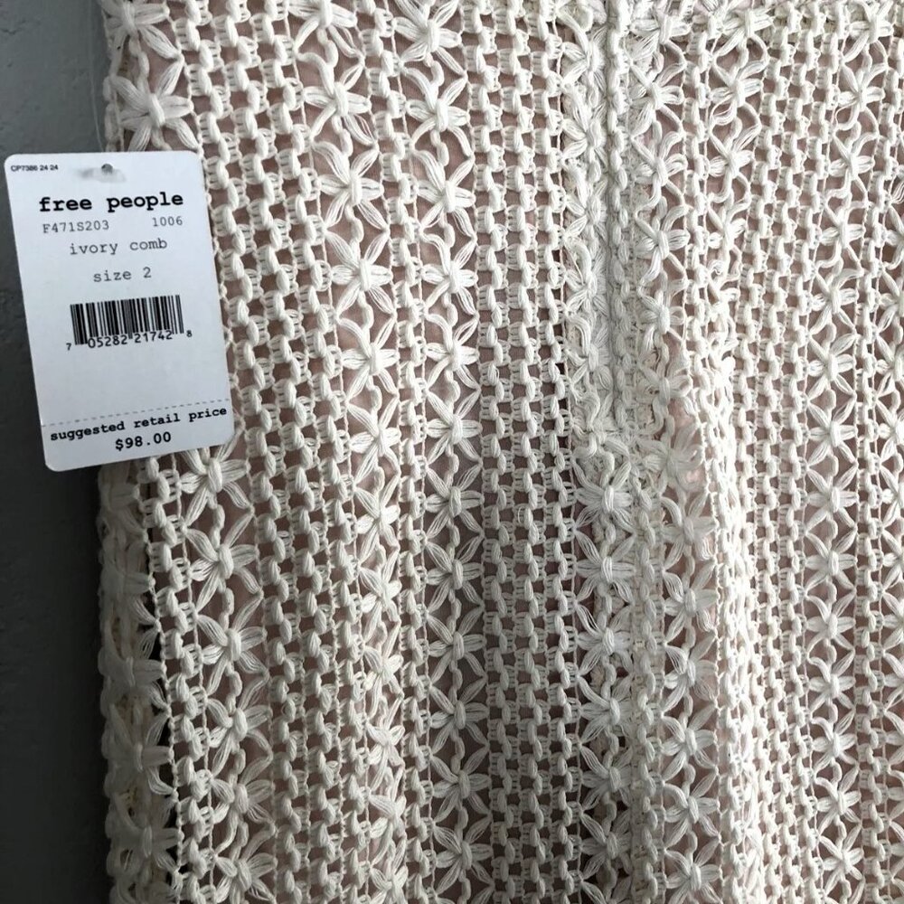 NWT Free People Ivory Honeycomb Skirt Size 2 - Picture 5 of 5